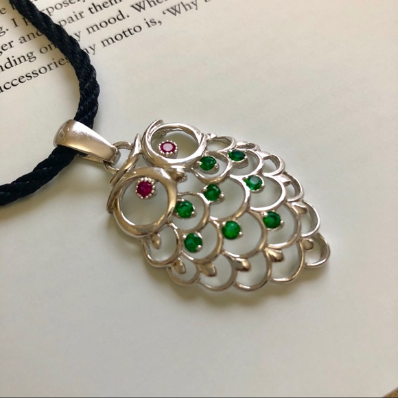 SILVER OLW NECKLACE - Picture 4 of 4